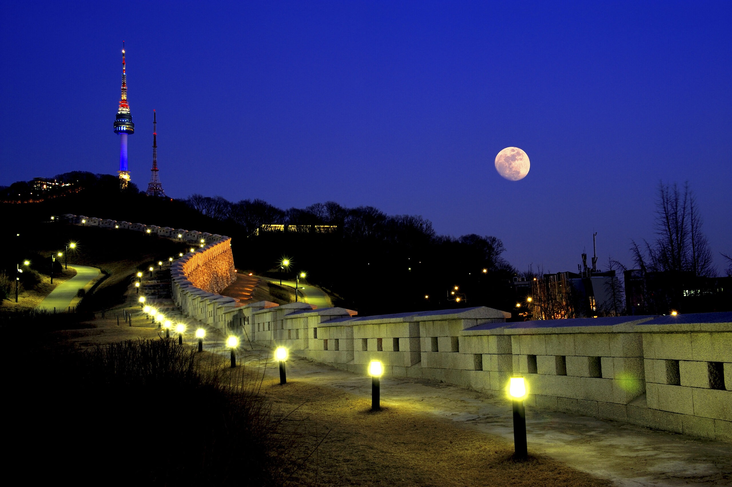 N Seoul Tower - 이미지 4